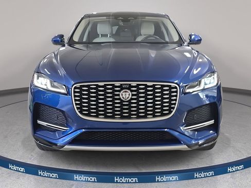 Used 2021 Jaguar F-PACE image 3