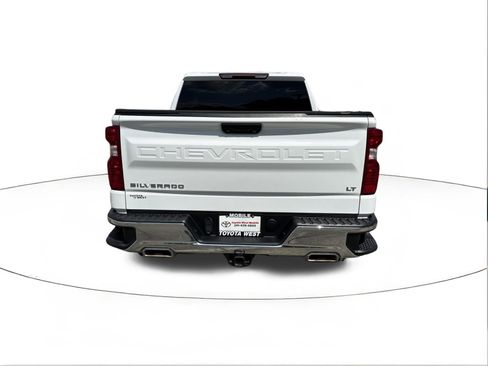 Used 2025 Chevrolet Silverado 1500 LT AWD/4WD image 4
