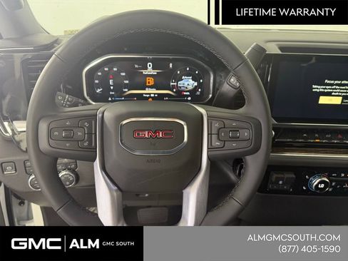 New 2026 GMC Sierra 1500 SLE AWD/4WD image 17