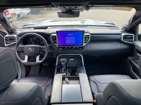 Used 2024 Toyota Tundra Platinum image 14