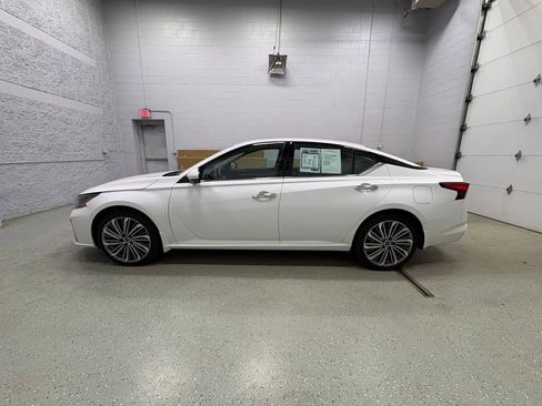 Used 2024 Nissan Altima 2.5 SL image 7