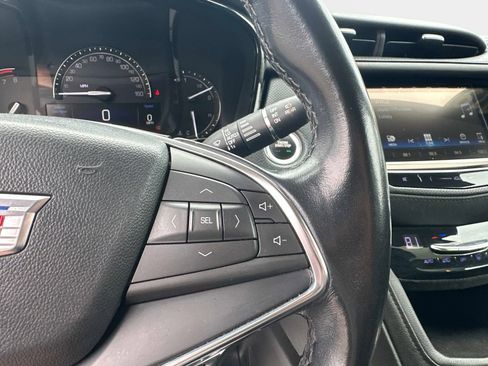Used 2019 Cadillac XT5 Luxury image 26