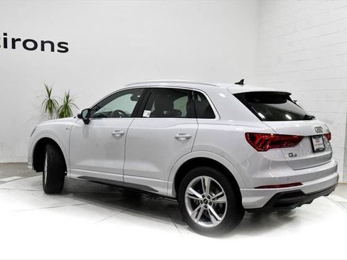 Certified 2024 Audi Q3 2.0T Premium Plus image 7