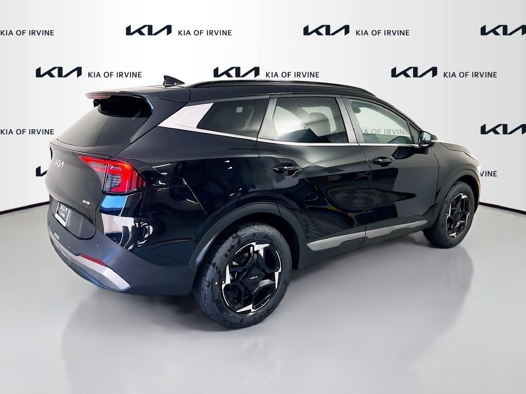 Certified 2026 Kia Sportage EX w/ EX Panoramic Sunroof Package AWD/4WD image 8