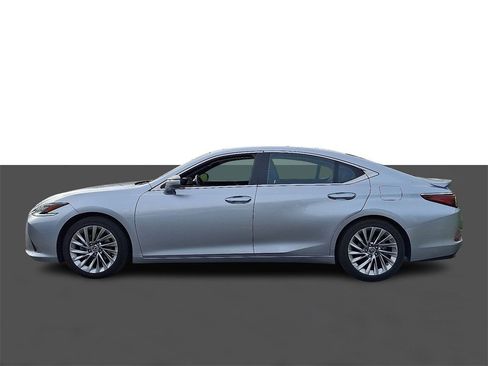 Used 2023 Lexus ES 350 Ultra Luxury image 4