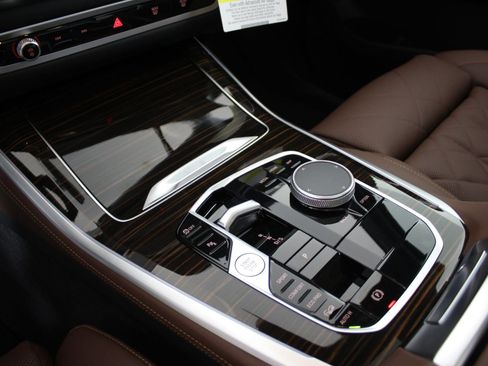 New 2026 BMW X5 xDrive40i image 17