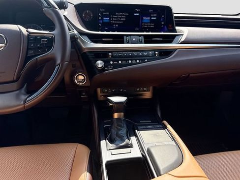 Used 2021 Lexus ES 250 w/ Premium Package AWD/4WD image 18