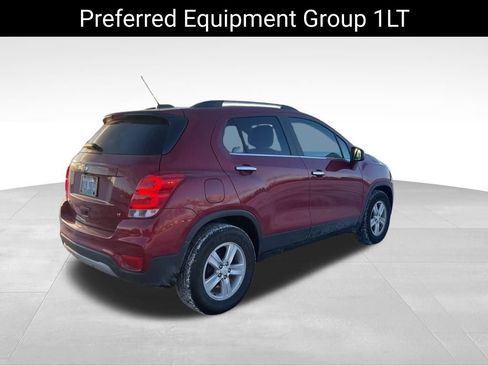 Certified 2020 Chevrolet Trax LT w/ LT Convenience Package image 8