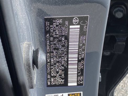 Used 2023 Toyota Corolla XSE FWD image 13