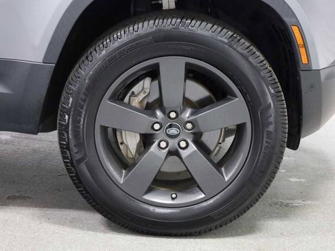 Used 2020 Land Rover Defender 110 SE image 12