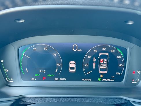 Used 2025 Honda Accord Touring image 25