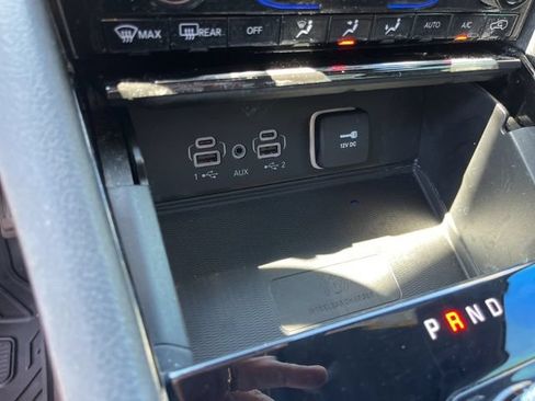 Used 2023 Jeep Grand Cherokee L Laredo AWD/4WD image 26