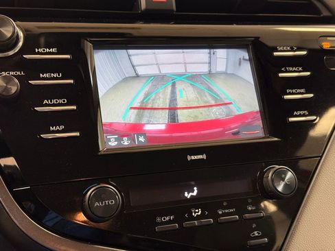 Used 2020 Toyota Camry SE w/ Convenience Package image 33