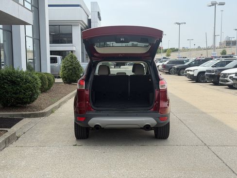 Used 2016 Ford Escape SE w/ SE Chrome Package AWD/4WD image 11