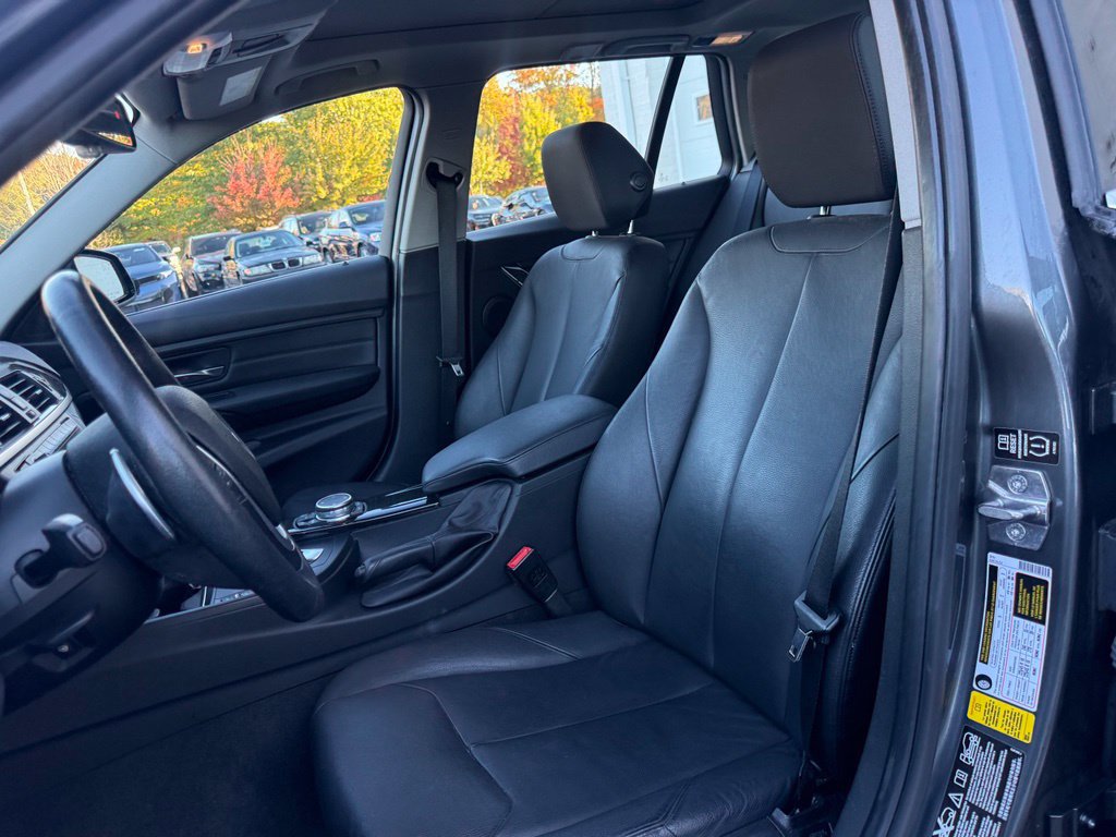 Used 2015 BMW 328i xDrive Wagon AWD/4WD image 12