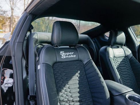 Used 2022 Ford Mustang GT Premium w/ GT Performance Package image 29