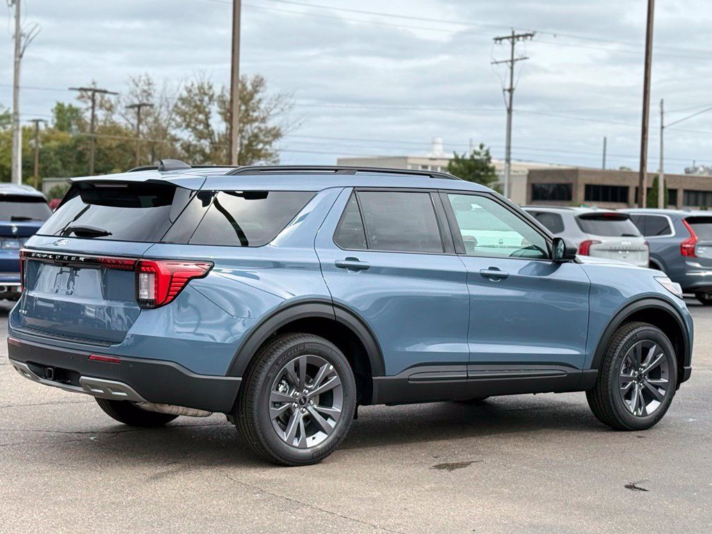 New 2027 Ford Explorer Active w/ Active Comfort Package AWD/4WD image 34
