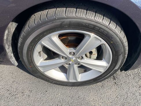 Used 2015 Chevrolet Cruze LT image 33