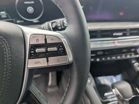 Used 2025 Kia Telluride SX X-Line AWD/4WD image 18