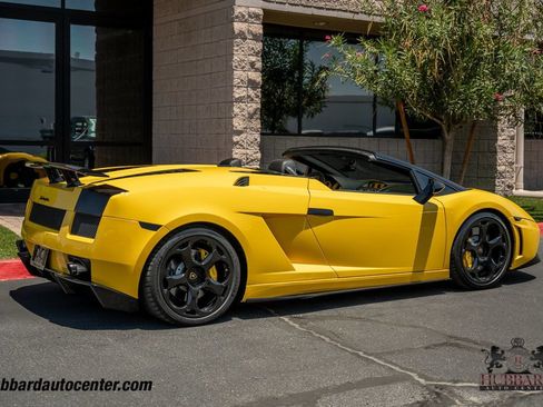 Used 2006 Lamborghini Gallardo Spyder AWD/4WD image 8