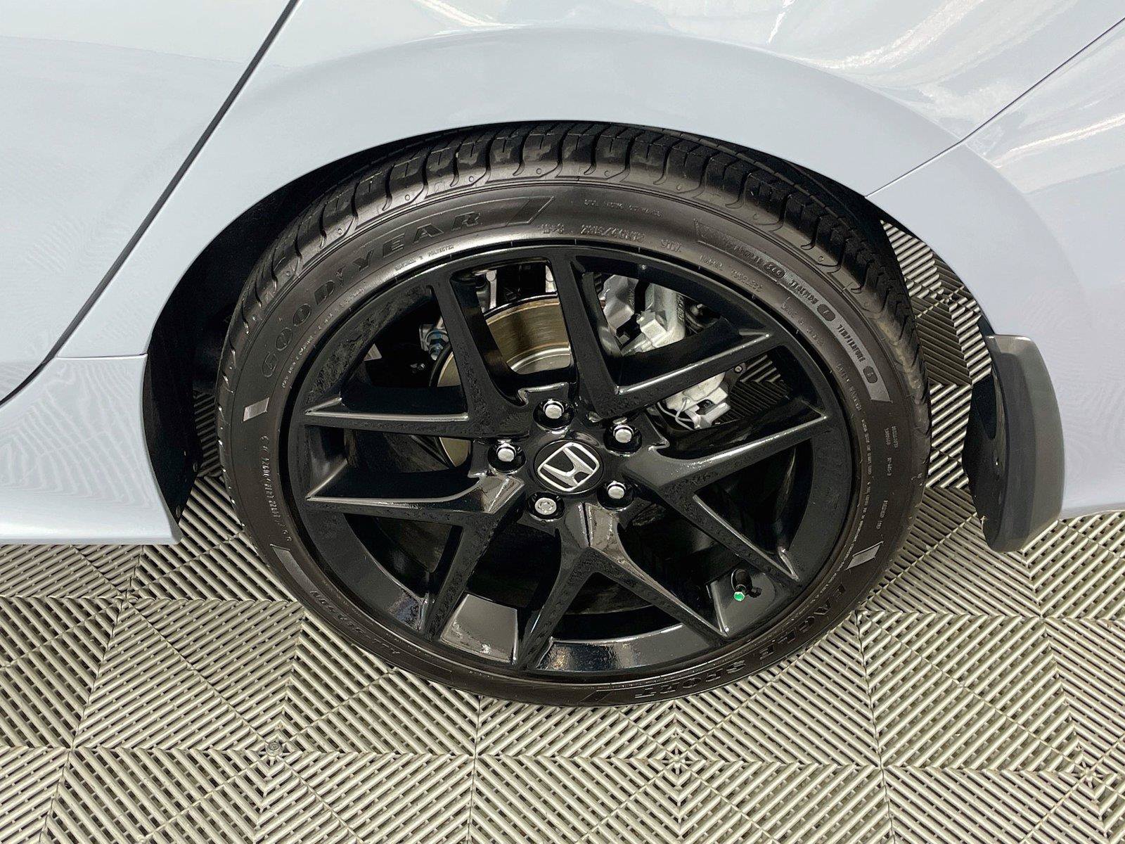 Used 2024 Honda Civic Sport image 33