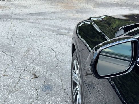 Used 2025 Cadillac Lyriq Luxury RWD image 11