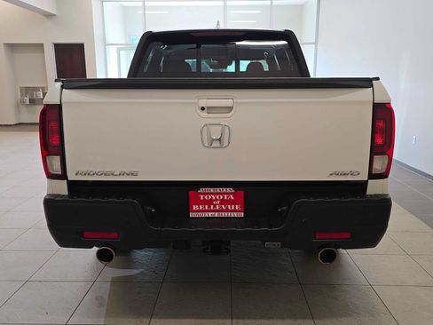 Used 2022 Honda Ridgeline Black Edition image 5