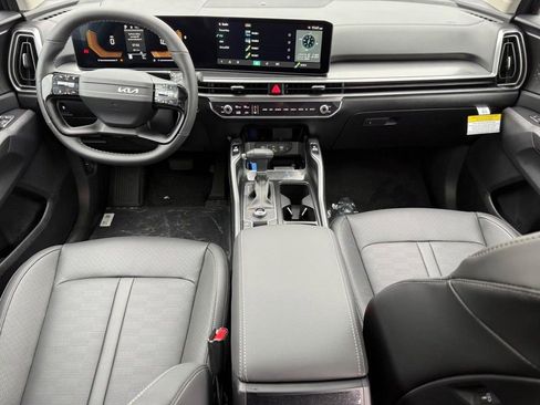 New 2026 Kia Sorento S w/ S Panoramic Sunroof Package image 9