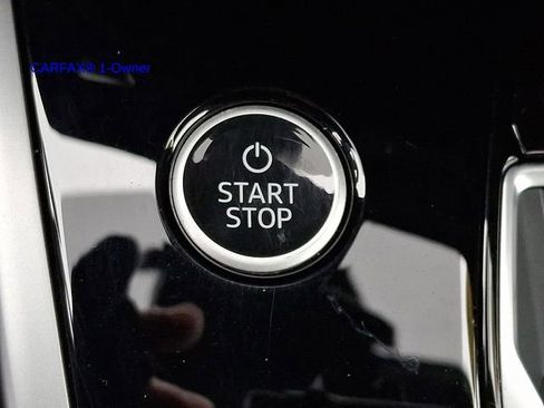 Used 2022 Audi Q4 e-tron Premium Plus image 29