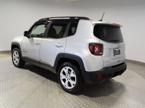 Used 2019 Jeep Renegade Limited w/ UConnect 8.4 Nav Group AWD/4WD image 9