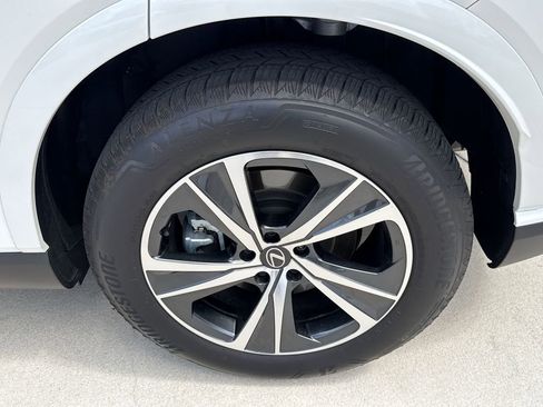 Used 2026 Lexus RX 350 Premium w/ Accessory Package (Z1) FWD image 31