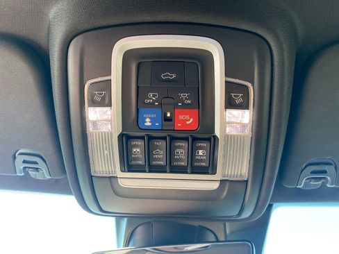 Used 2020 RAM 1500 Longhorn AWD/4WD image 27