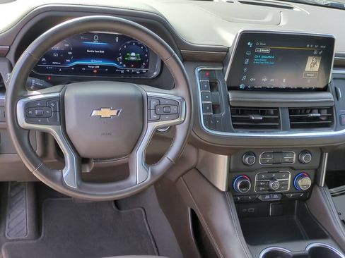 Used 2023 Chevrolet Tahoe LT RWD image 17