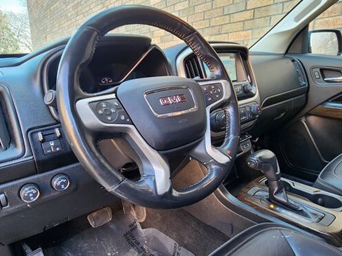 Used 2018 GMC Canyon Denali image 18