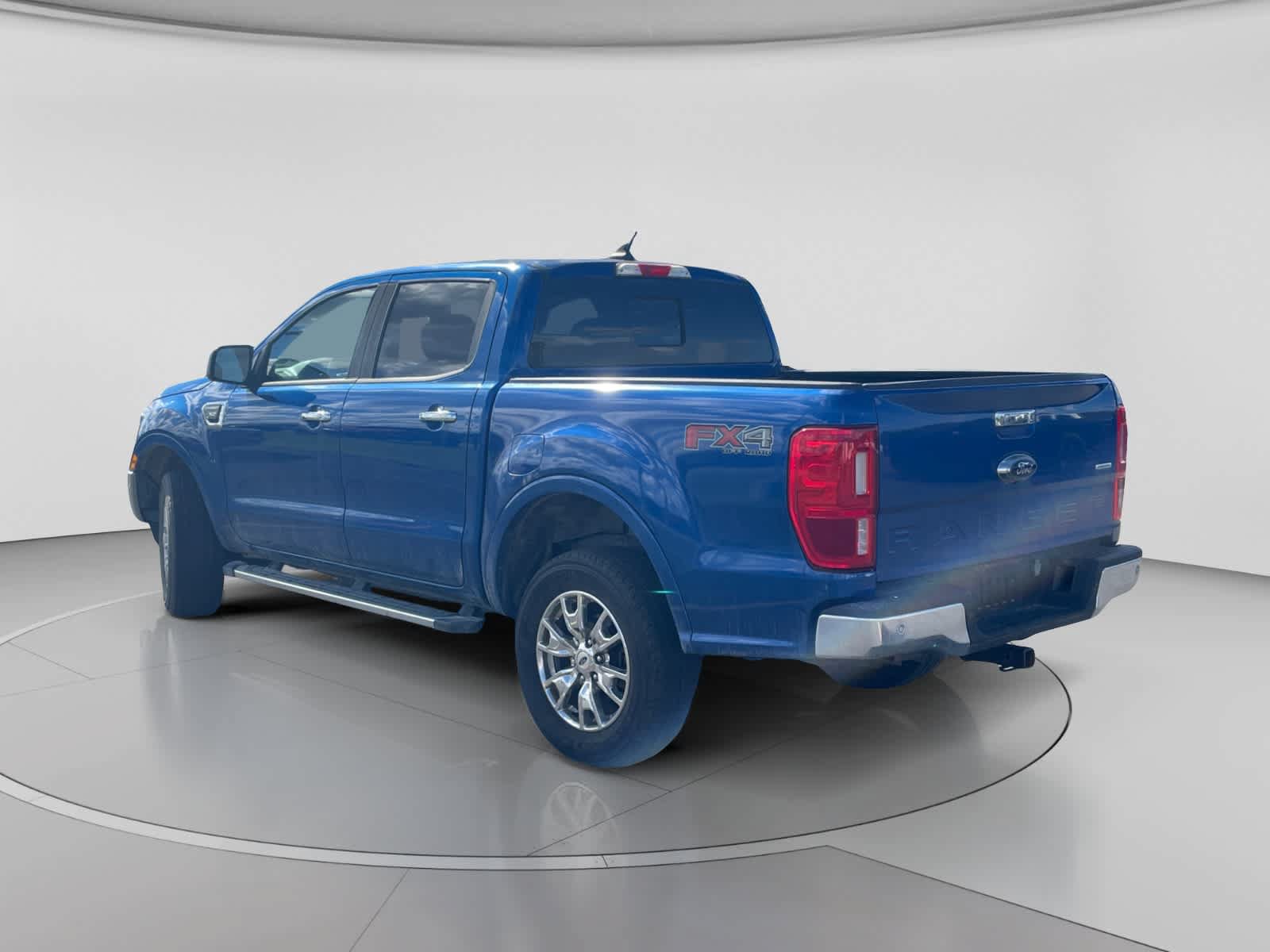 Used 2019 Ford Ranger XLT w/ Equipment Group 302A Luxury AWD/4WD image 5