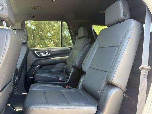 Used 2023 Chevrolet Tahoe LT w/ Luxury Package image 14