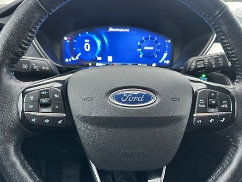 Certified 2021 Ford Escape Titanium w/ Class II Trailer Tow Package image 24