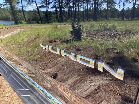 Used 2023 GMC Yukon SLT image 12