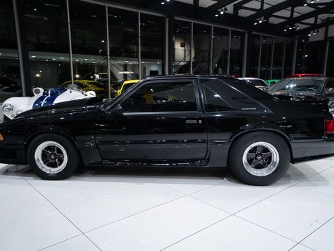Used 1990 Ford Mustang GT RWD image 33