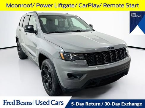 Used 2019 Jeep Grand Cherokee Laredo AWD/4WD image 1