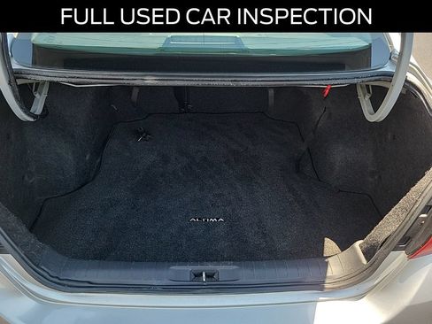 Used 2018 Nissan Altima 2.5 SV FWD image 6