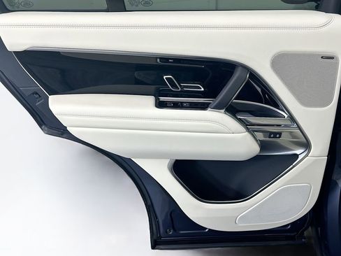 New 2026 Land Rover Range Rover SE image 26