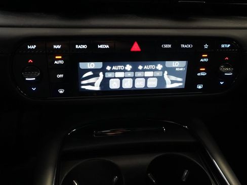 Used 2026 Genesis G90 3.5T Prestige AWD/4WD image 39