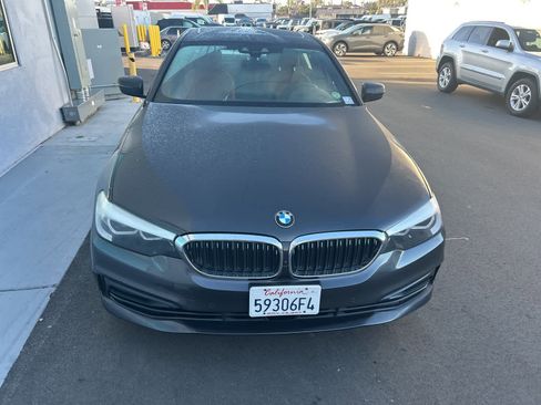 Used 2019 BMW 530e image 9