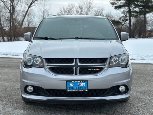 Used 2018 Dodge Grand Caravan GT image 2