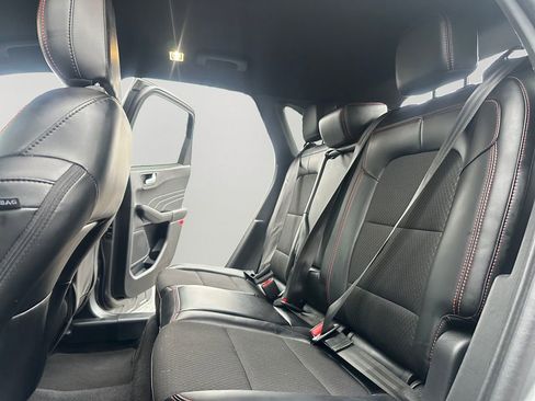 Used 2024 Ford Escape ST-Line image 24