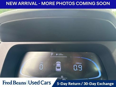 Used 2024 Hyundai Elantra SE FWD image 5