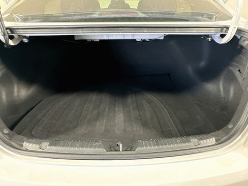 Used 2018 Kia Forte LX FWD image 25