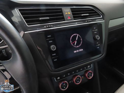 Used 2021 Volkswagen Tiguan SE R-Line FWD image 18