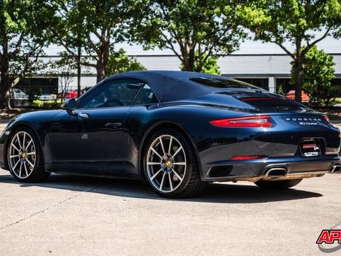 Used 2018 Porsche 911 Carrera RWD image 32